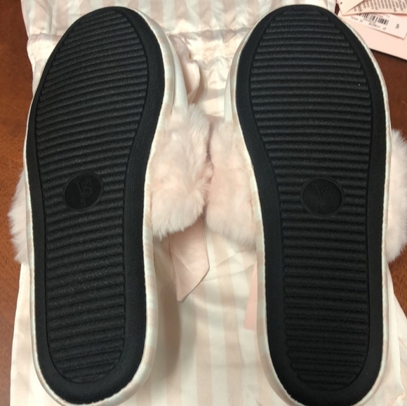 SOLD IN LUXE - Picture 4 of 14